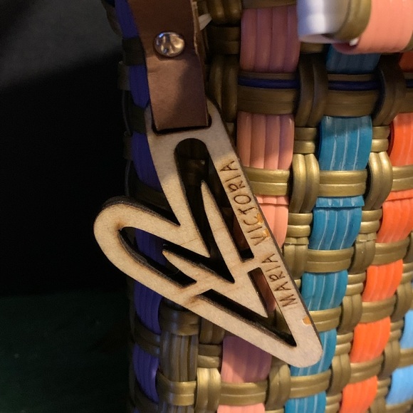 Maria Victoria Woven Rainbow Wristlet - Picture 4 of 5